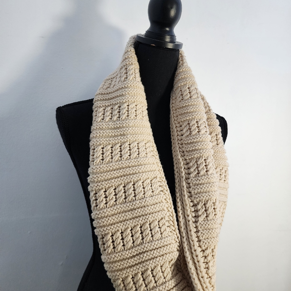 Cream Knit Infinity Scarf. - Picture 2 of 5